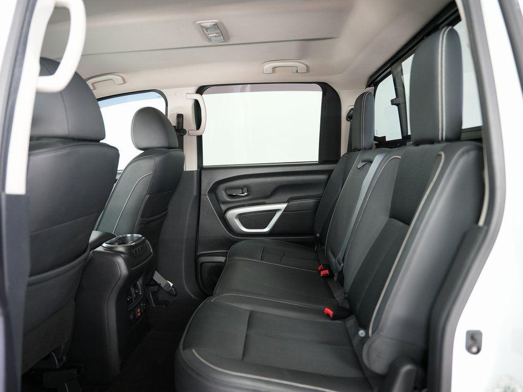 Nissan Titan XD 4x4 Diesel Crew Cab PRO-4X 2019