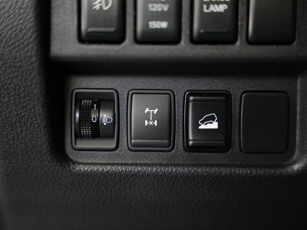 Nissan Titan XD 4x4 Diesel Crew Cab PRO-4X 2019