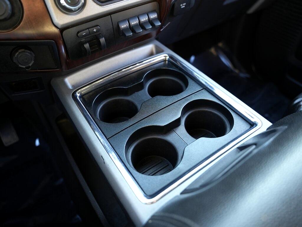 Ford Super Duty F-350 SRW 4WD Crew Cab 156" King Ranch 2015