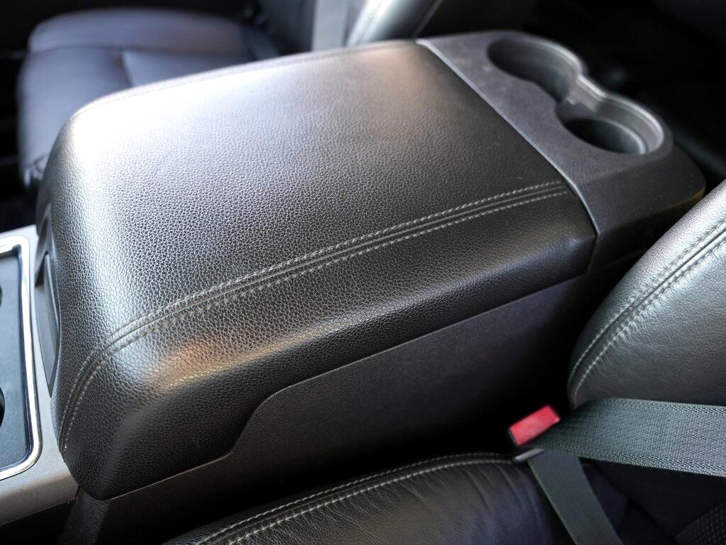 Ford Super Duty F-350 SRW 4WD Crew Cab 156" King Ranch 2015