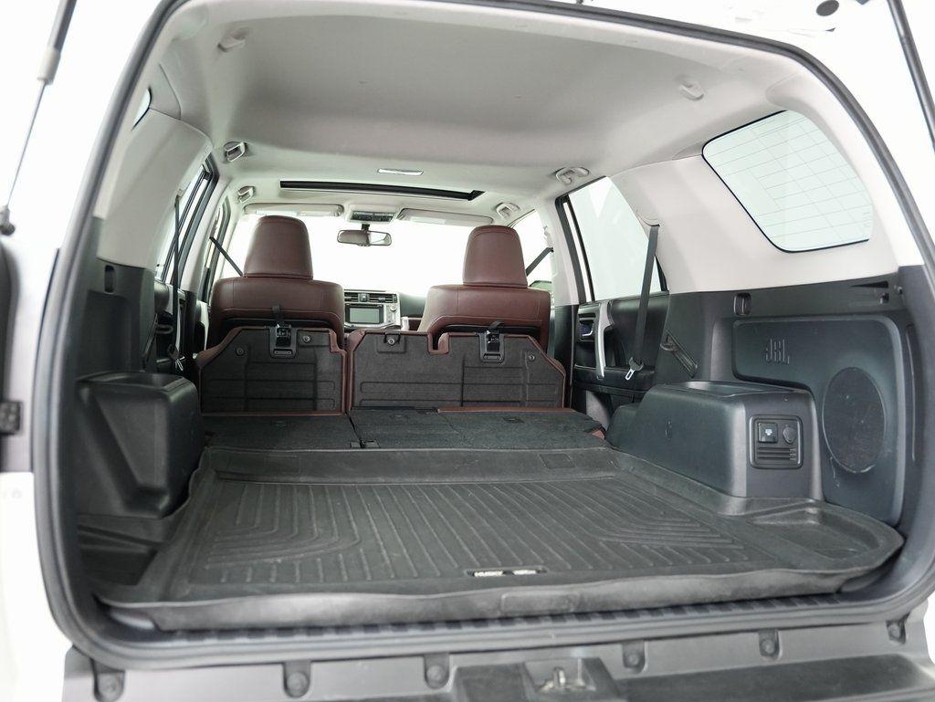 Toyota 4Runner TRD Off Road Premium 4WD (Natl) 2018