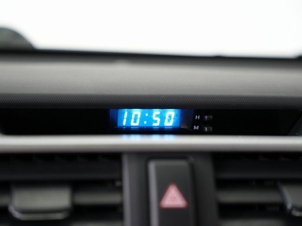 Toyota 4Runner TRD Off Road Premium 4WD (Natl) 2018