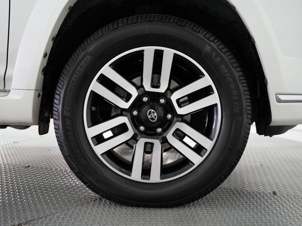 Toyota 4Runner TRD Off Road Premium 4WD (Natl) 2018