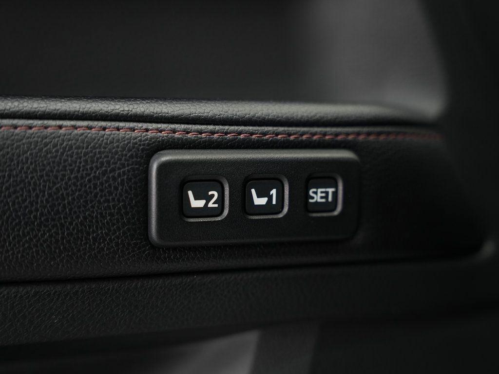 Toyota 4Runner TRD Off Road Premium 4WD (Natl) 2018