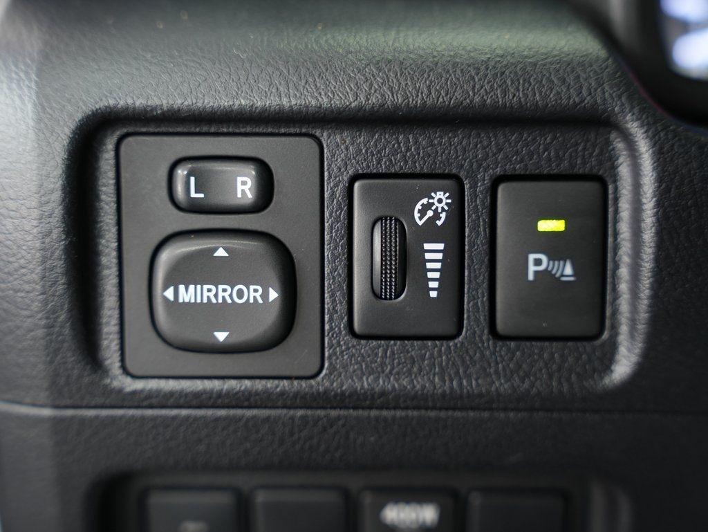 Toyota 4Runner TRD Off Road Premium 4WD (Natl) 2018