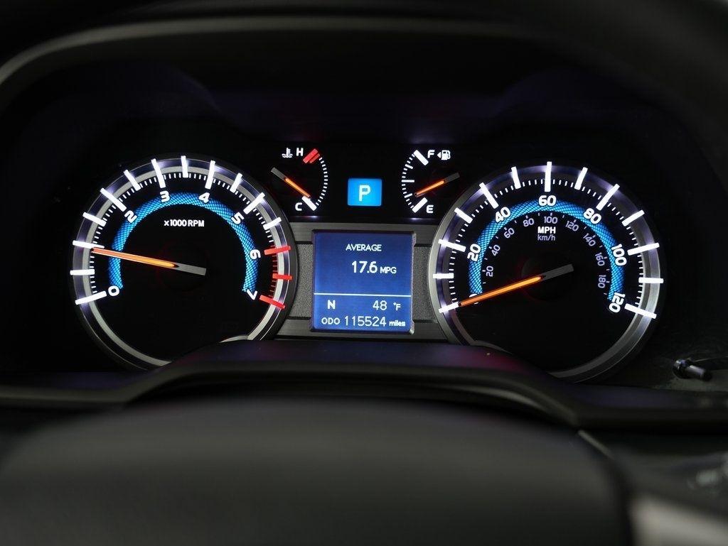 Toyota 4Runner TRD Off Road Premium 4WD (Natl) 2018