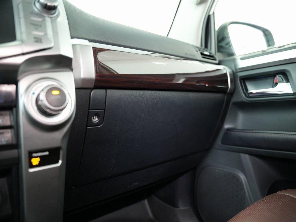 Toyota 4Runner TRD Off Road Premium 4WD (Natl) 2018