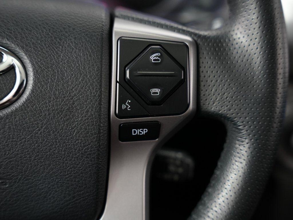 Toyota 4Runner TRD Off Road Premium 4WD (Natl) 2018