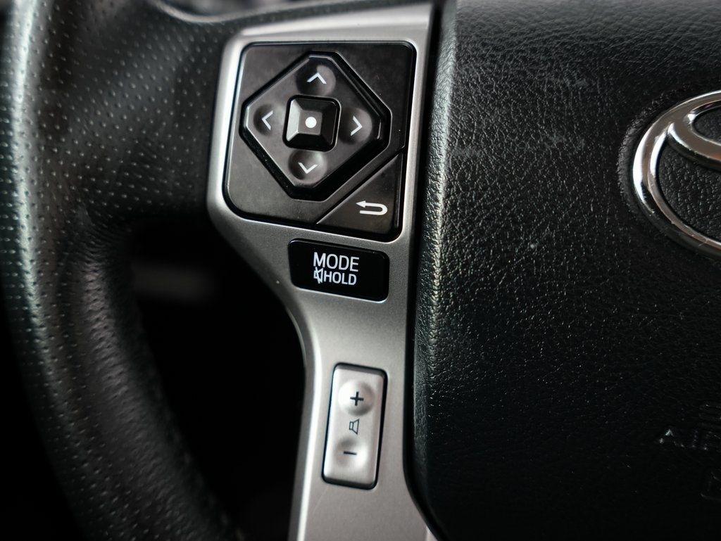 Toyota 4Runner 4WD 4dr V6 Trail Premium (Natl) 2015