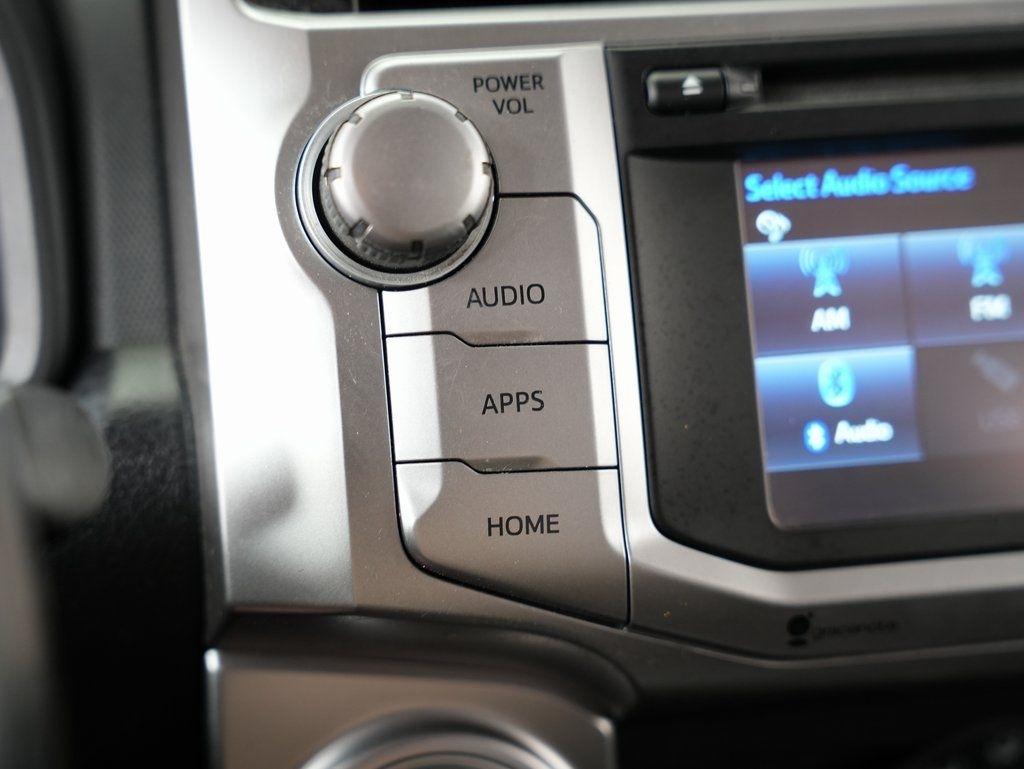 Toyota 4Runner 4WD 4dr V6 Trail Premium (Natl) 2015