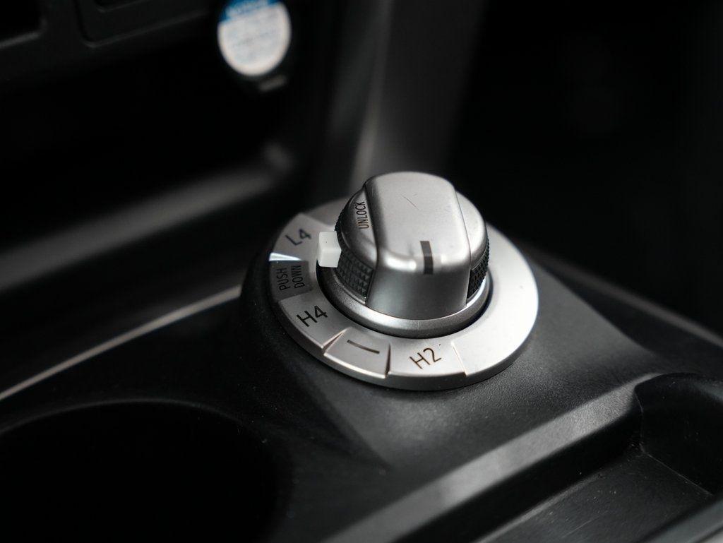 Toyota 4Runner 4WD 4dr V6 Trail Premium (Natl) 2015