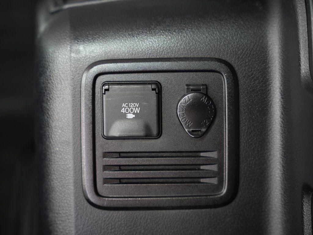 Toyota 4Runner 4WD 4dr V6 Trail Premium (Natl) 2015