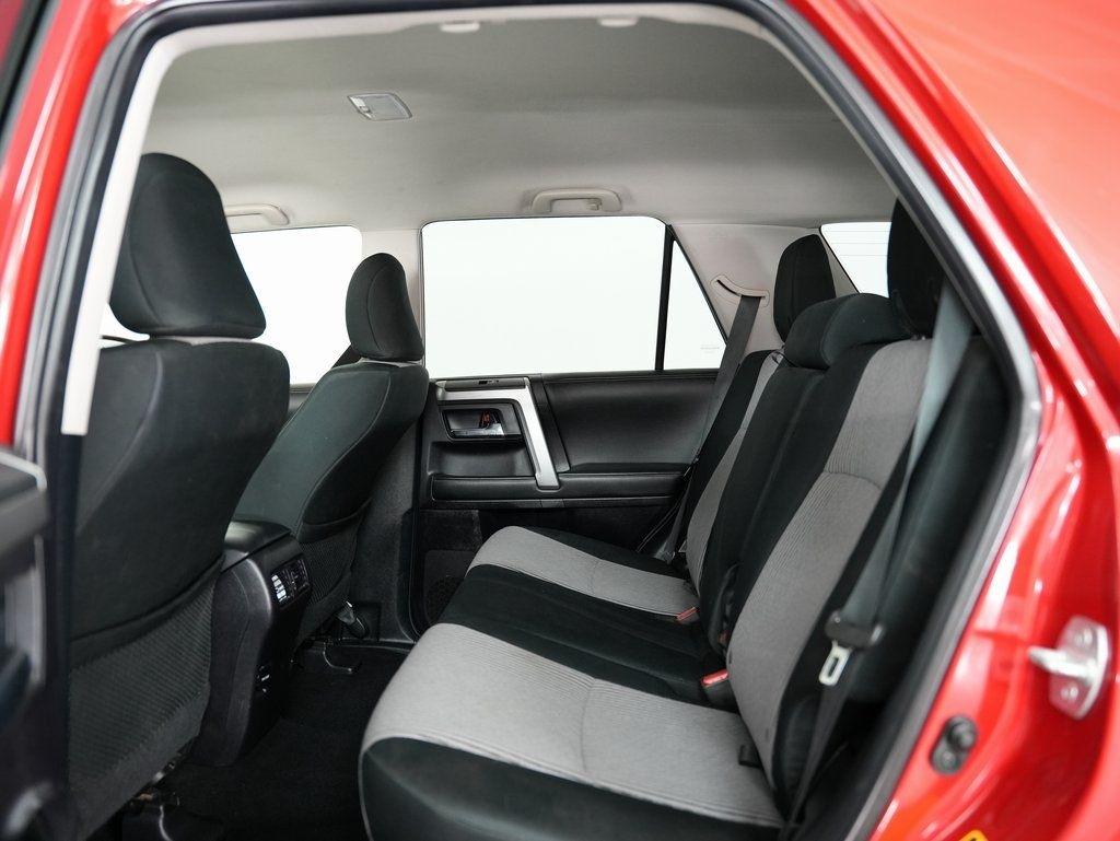 Toyota 4Runner 4WD 4dr V6 Trail Premium (Natl) 2015