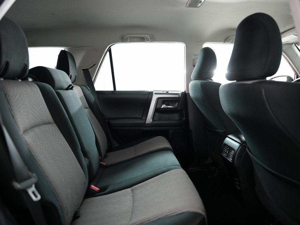 Toyota 4Runner 4WD 4dr V6 Trail Premium (Natl) 2015