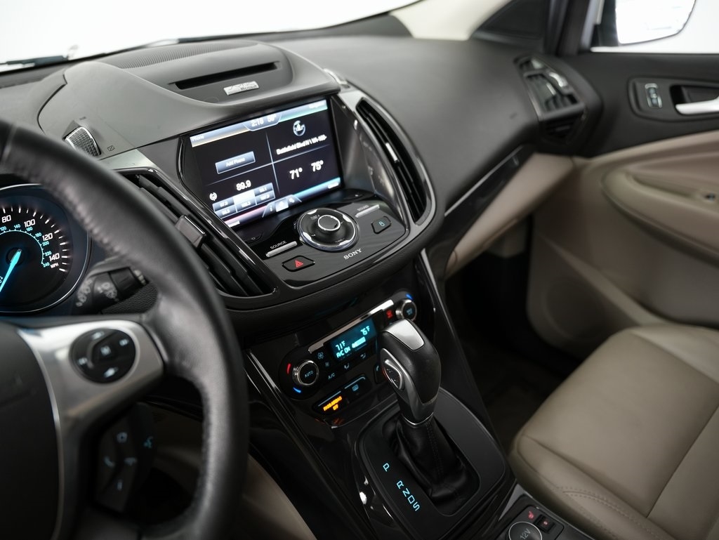 Ford Escape FWD 4dr Titanium 2014