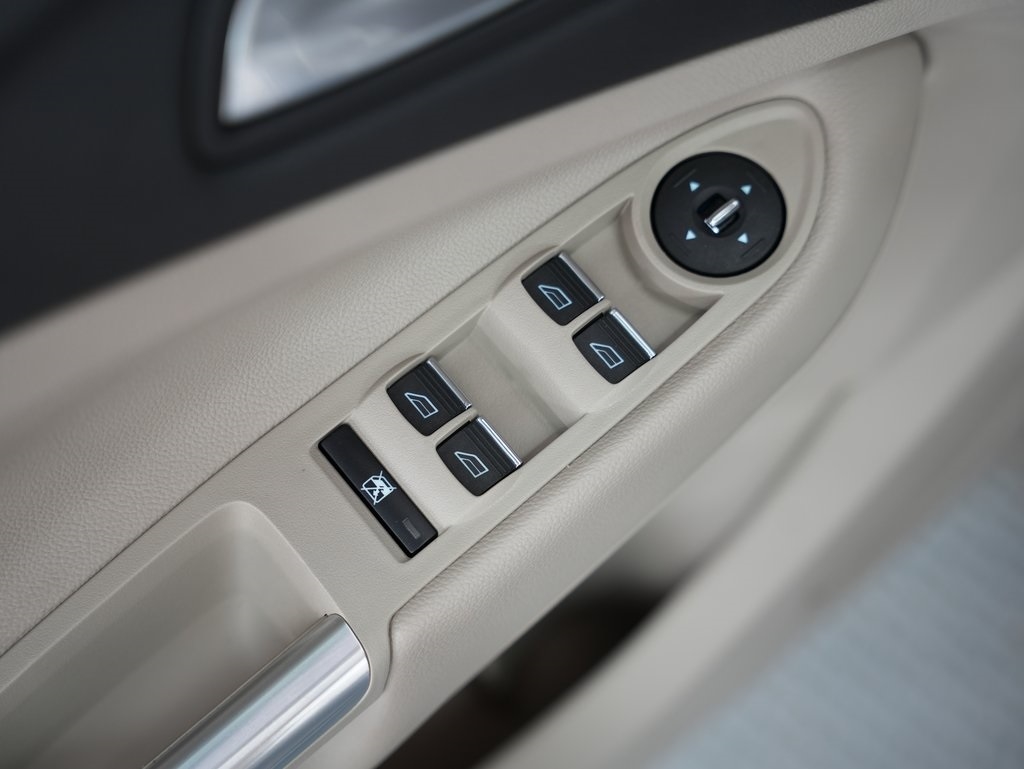 Ford Escape FWD 4dr Titanium 2014