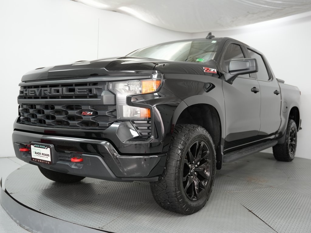 Chevrolet Silverado 1500 4WD Crew Cab 147" Custom Trail Boss 2022