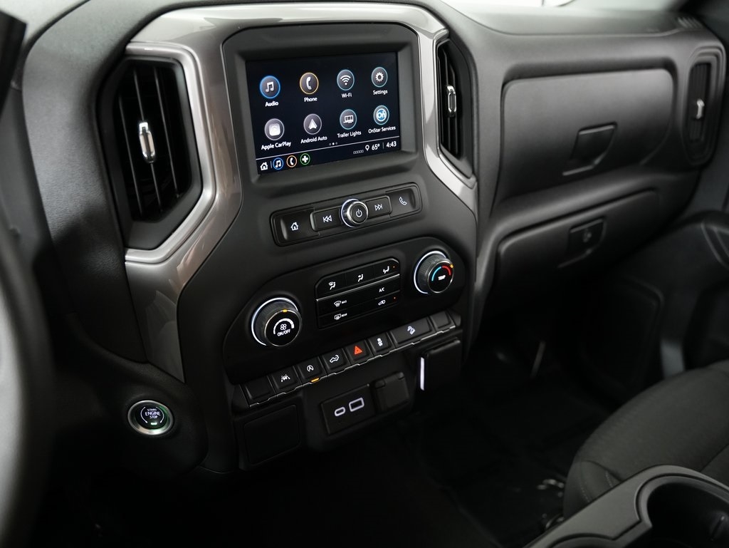 Chevrolet Silverado 1500 4WD Crew Cab 147" Custom Trail Boss 2022