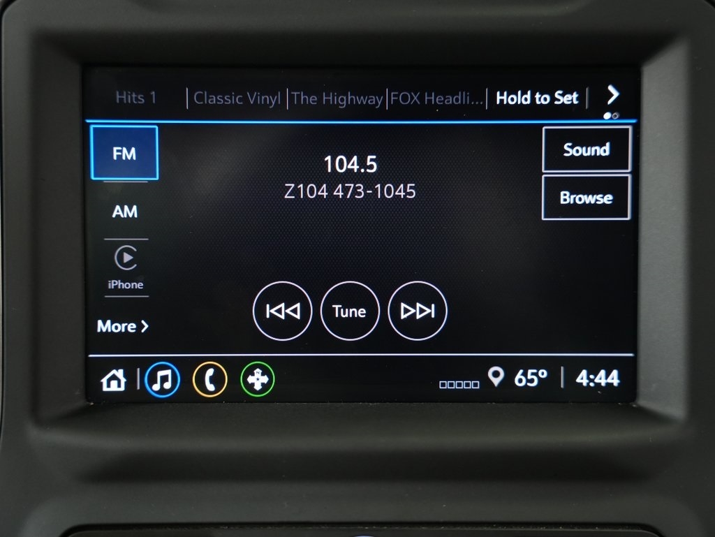 Chevrolet Silverado 1500 4WD Crew Cab 147" Custom Trail Boss 2022