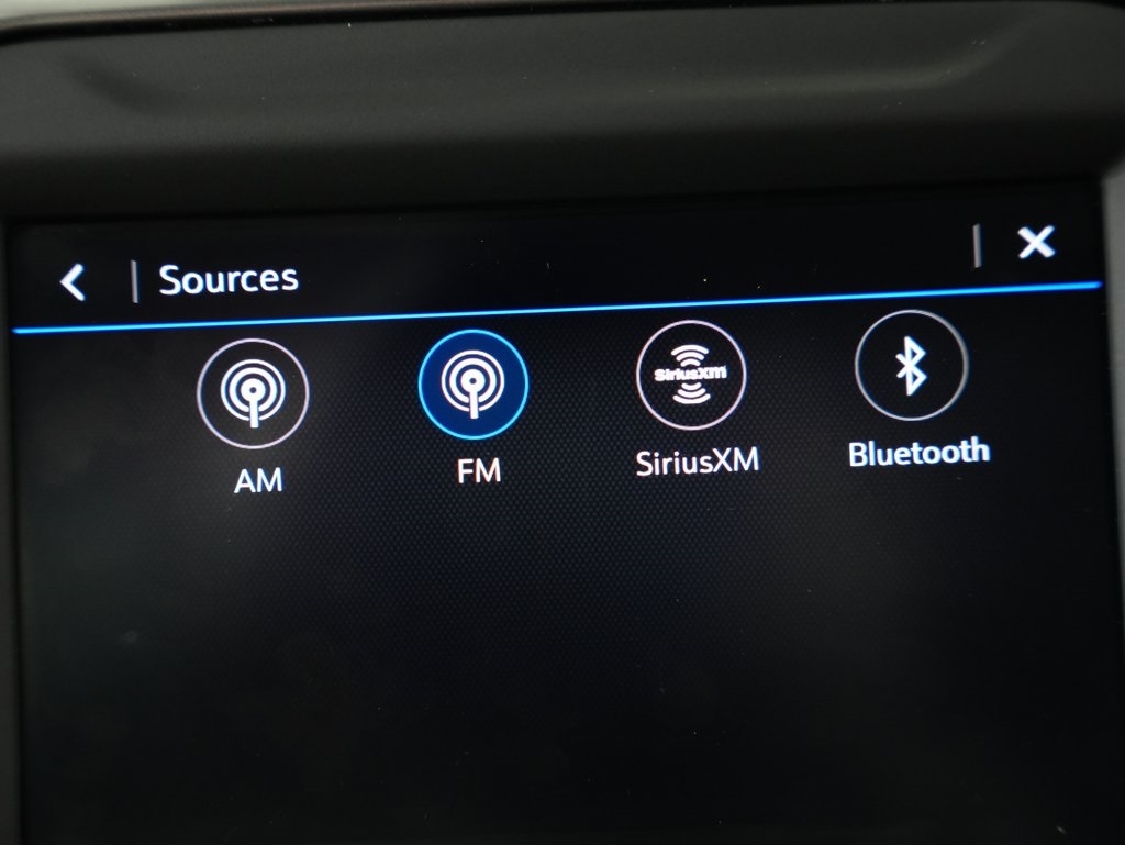 Chevrolet Silverado 1500 4WD Crew Cab 147" Custom Trail Boss 2022