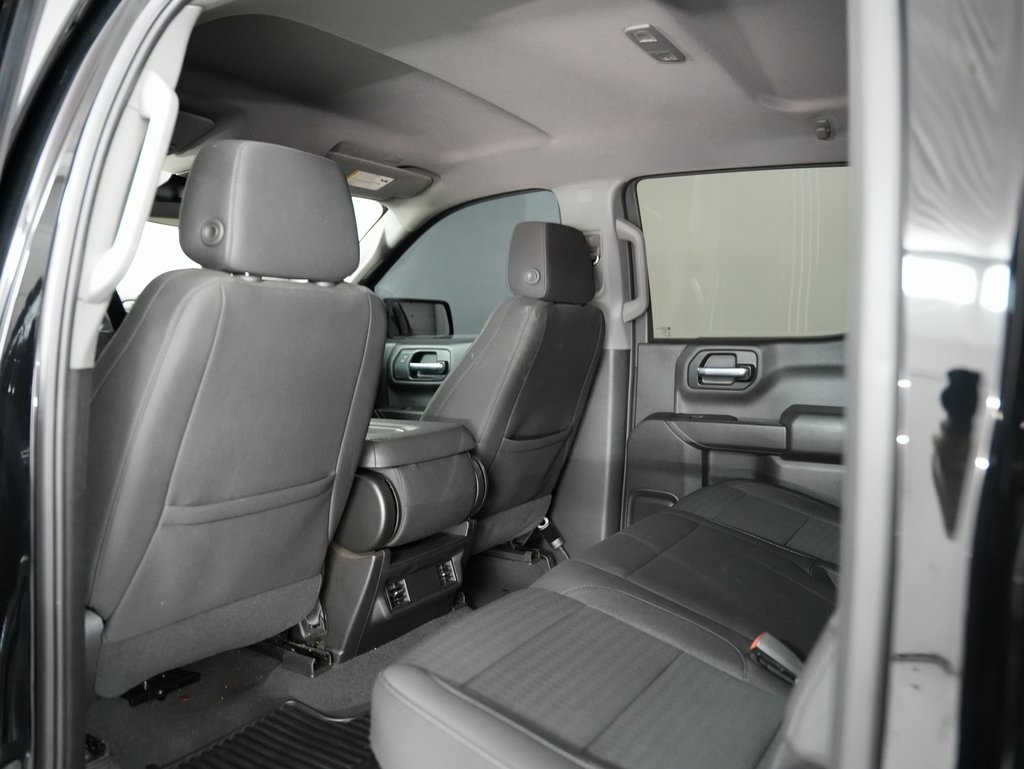 Chevrolet Silverado 1500 4WD Crew Cab 147" Custom Trail Boss 2022