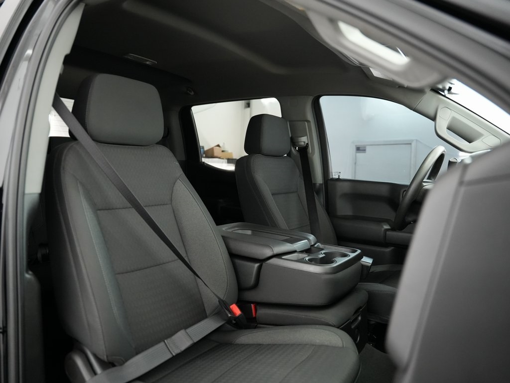 Chevrolet Silverado 1500 4WD Crew Cab 147" Custom Trail Boss 2022