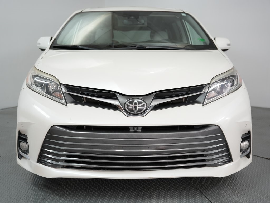 Toyota Sienna Limited Premium AWD 7-Passenger (Natl) 2019