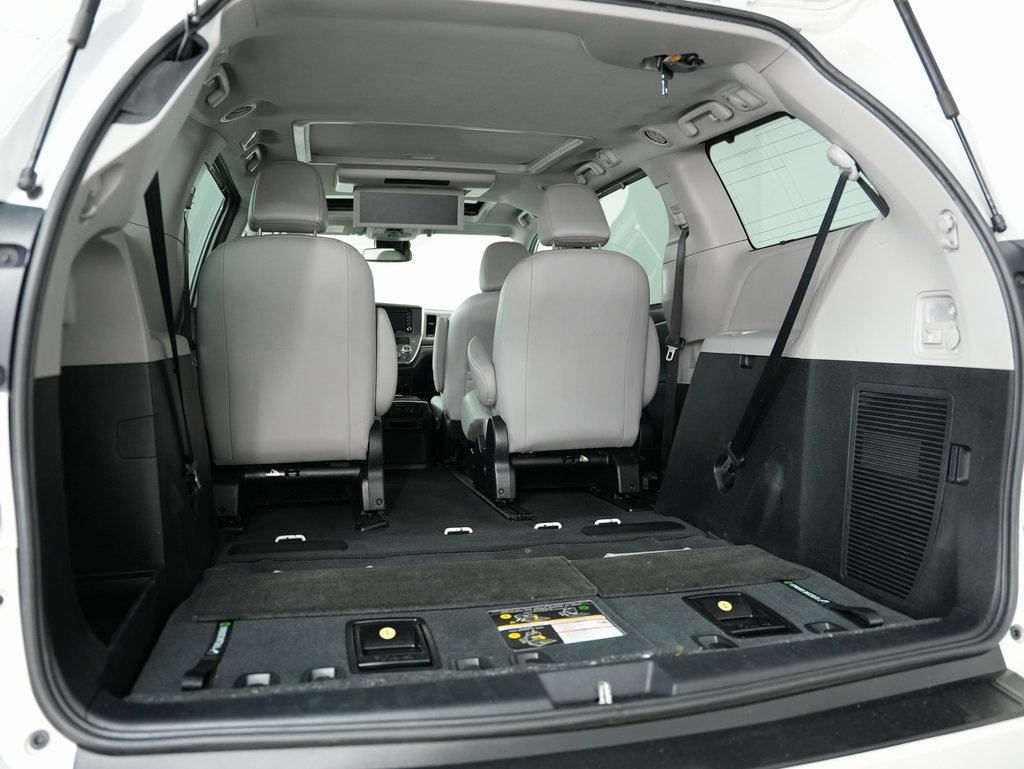 Toyota Sienna Limited Premium AWD 7-Passenger (Natl) 2019