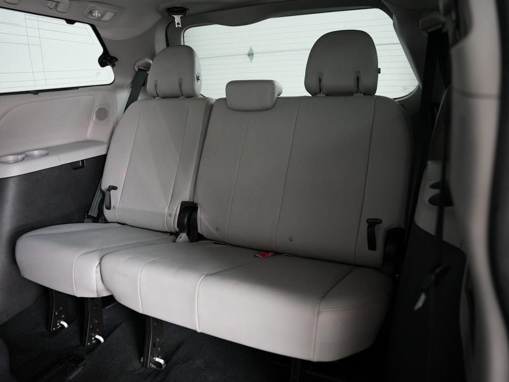 Toyota Sienna Limited Premium AWD 7-Passenger (Natl) 2019
