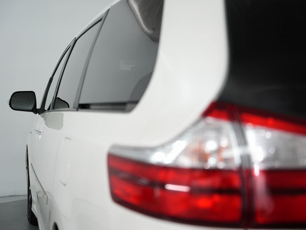 Toyota Sienna Limited Premium AWD 7-Passenger (Natl) 2019