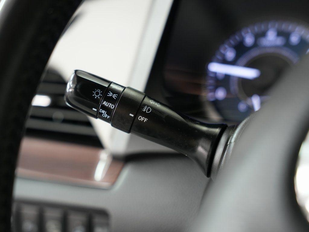 Toyota Sienna Limited Premium AWD 7-Passenger (Natl) 2019