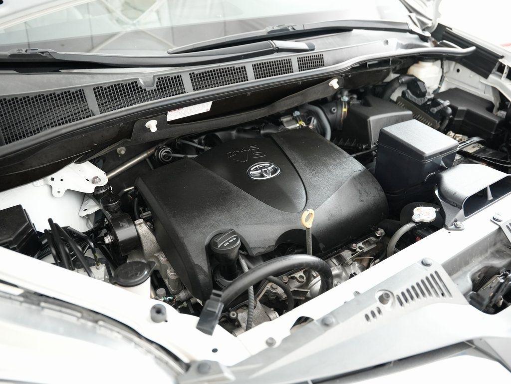 Toyota Sienna Limited Premium AWD 7-Passenger (Natl) 2019