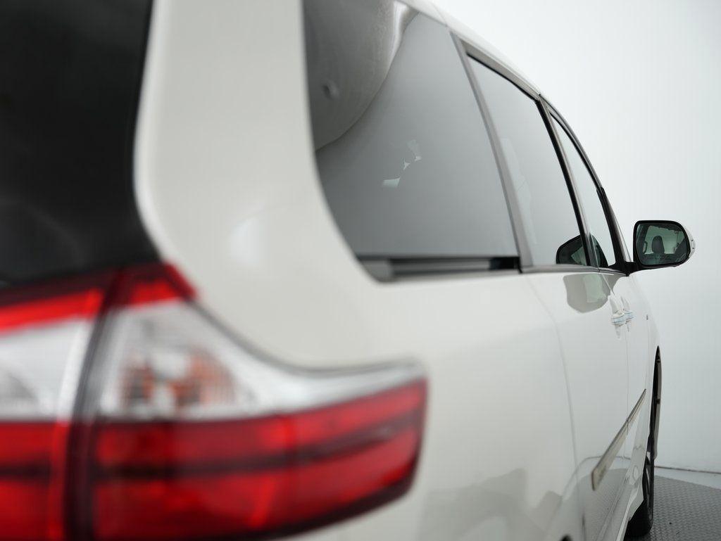 Toyota Sienna Limited Premium AWD 7-Passenger (Natl) 2019