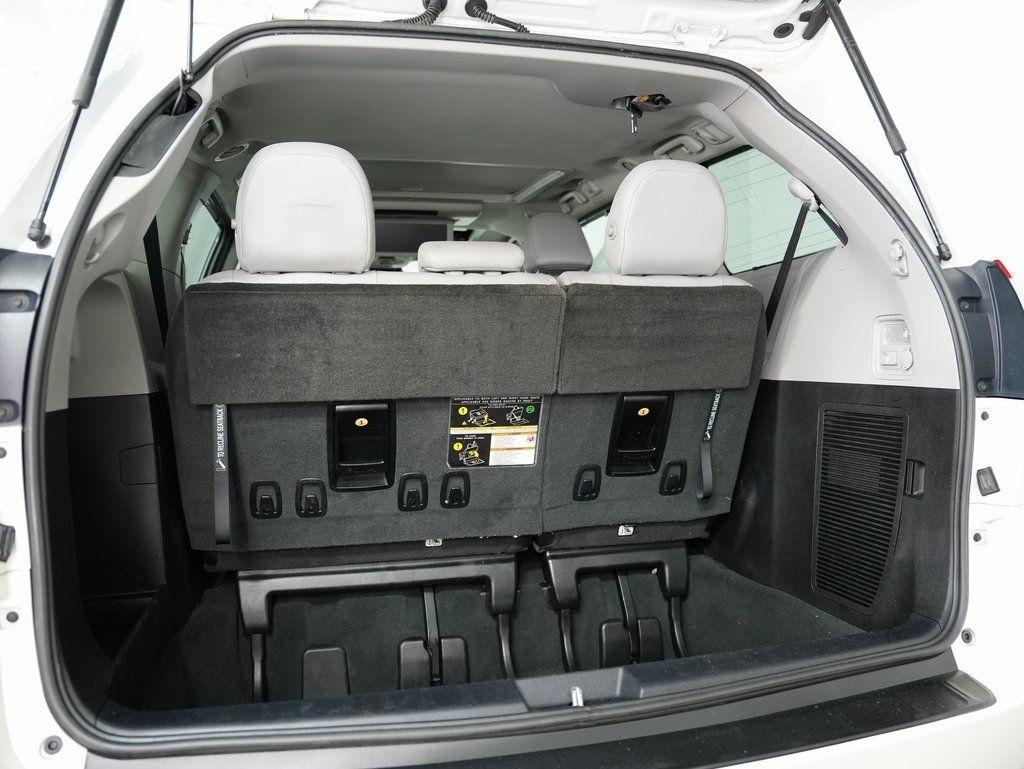 Toyota Sienna Limited Premium AWD 7-Passenger (Natl) 2019