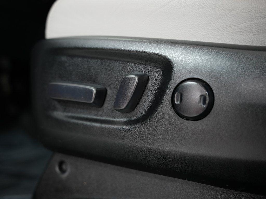 Toyota Sienna Limited Premium AWD 7-Passenger (Natl) 2019