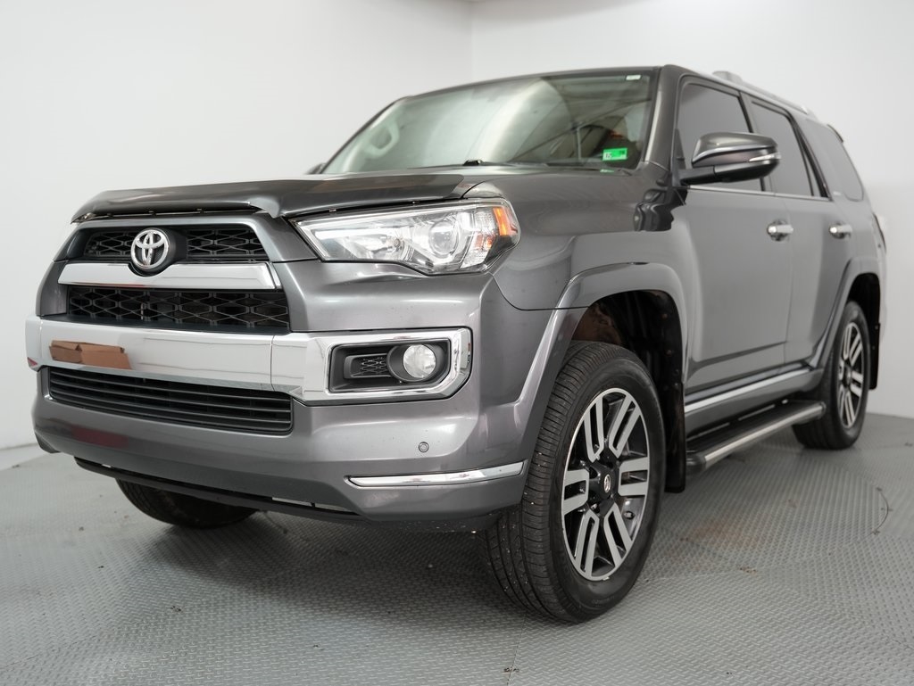 Toyota 4Runner TRD Off Road Premium 4WD (Natl) 2017