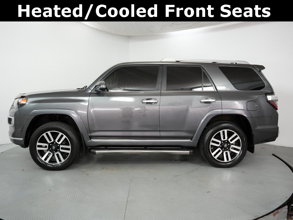 Toyota 4Runner TRD Off Road Premium 4WD (Natl) 2017