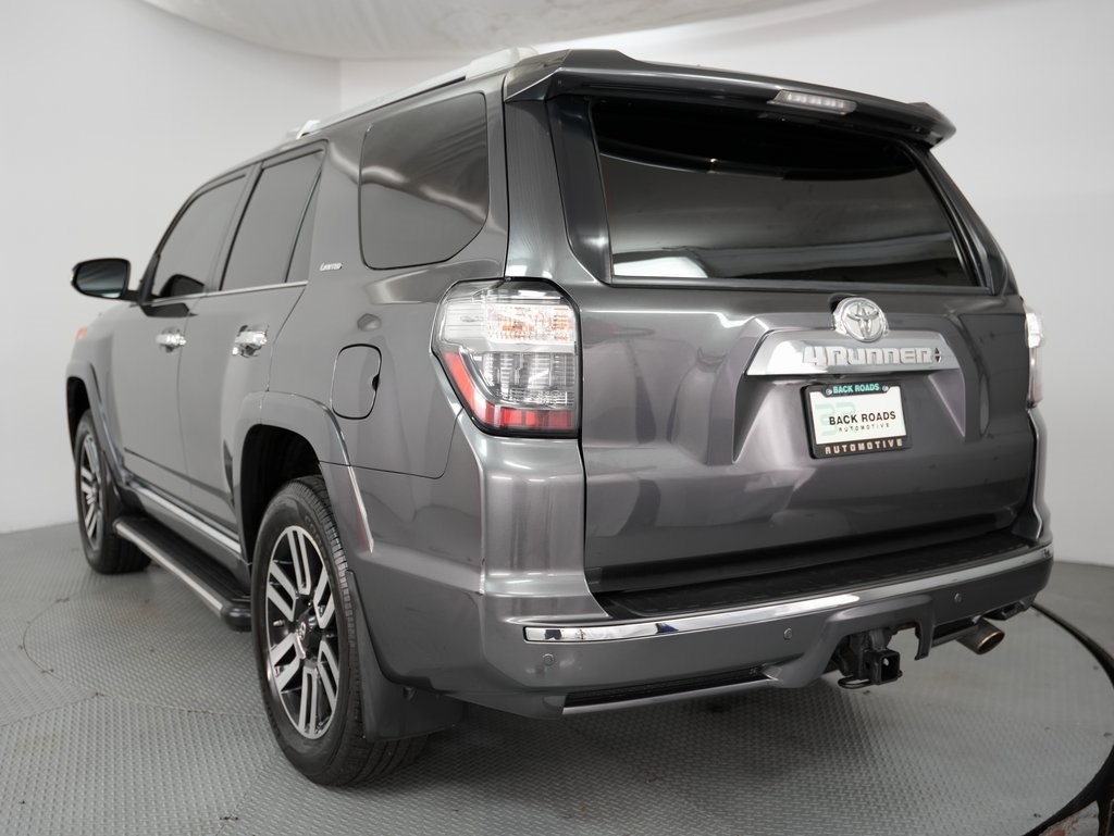 Toyota 4Runner TRD Off Road Premium 4WD (Natl) 2017