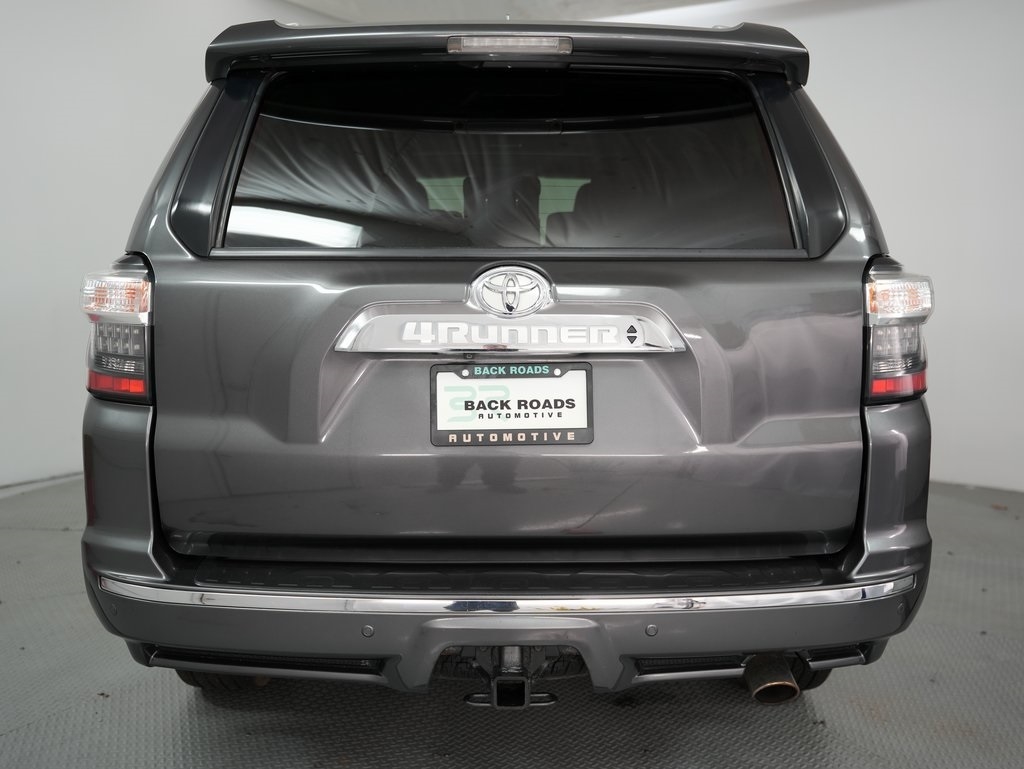 Toyota 4Runner TRD Off Road Premium 4WD (Natl) 2017