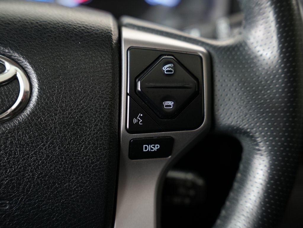 Toyota 4Runner TRD Off Road Premium 4WD (Natl) 2017