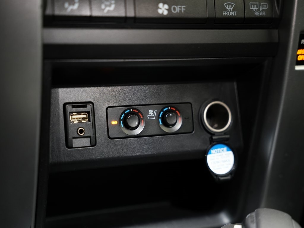 Toyota 4Runner TRD Off Road Premium 4WD (Natl) 2017