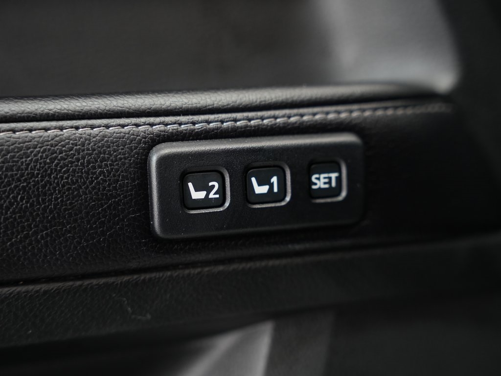 Toyota 4Runner TRD Off Road Premium 4WD (Natl) 2017