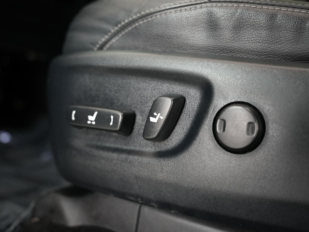 Toyota 4Runner TRD Off Road Premium 4WD (Natl) 2017