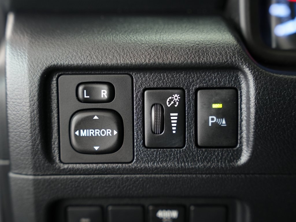 Toyota 4Runner TRD Off Road Premium 4WD (Natl) 2017