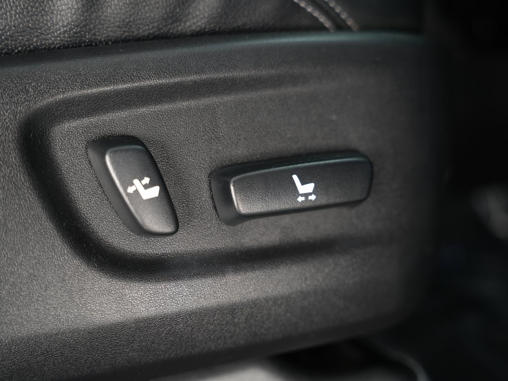 Toyota 4Runner TRD Off Road Premium 4WD (Natl) 2017