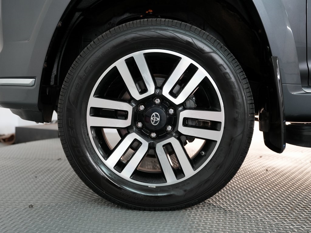 Toyota 4Runner TRD Off Road Premium 4WD (Natl) 2017