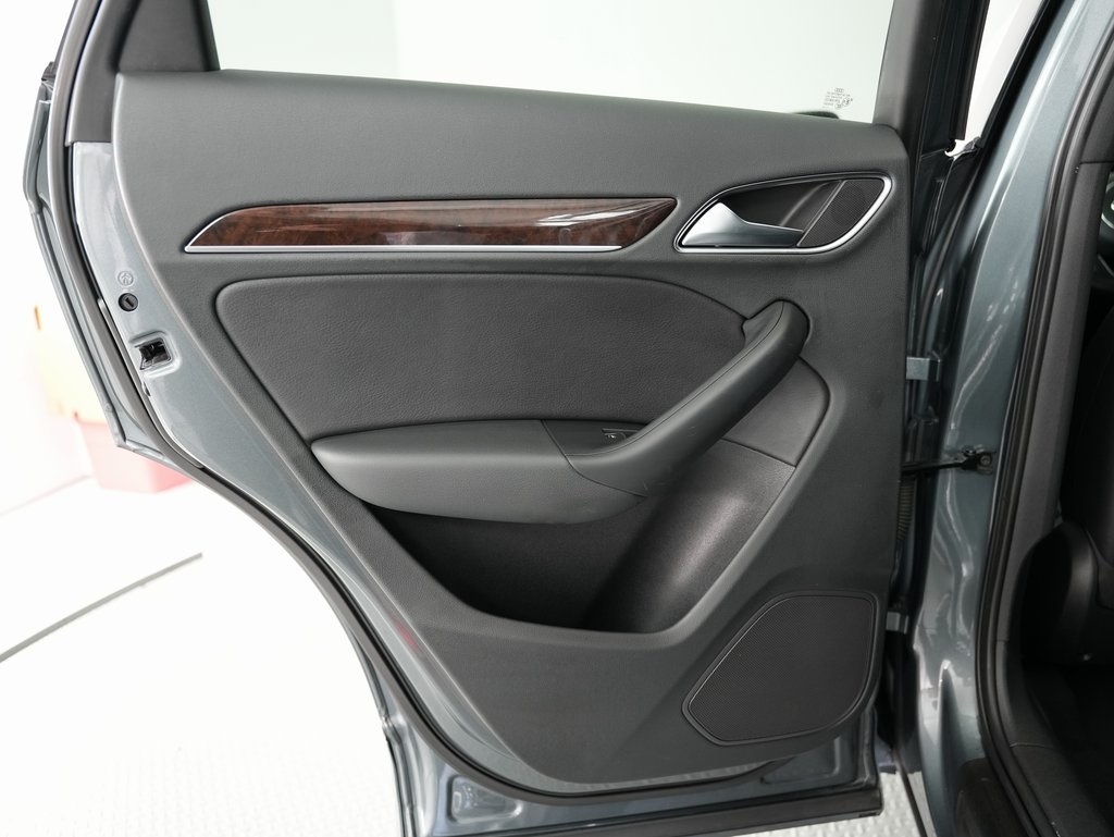 Audi Q3 quattro 4dr Premium Plus 2016