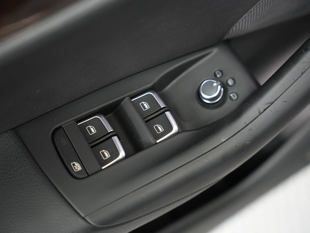 Audi Q3 quattro 4dr Premium Plus 2016