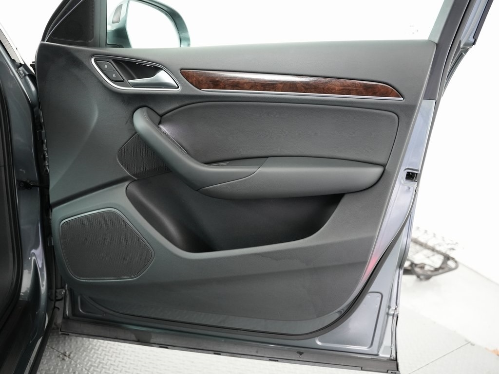 Audi Q3 quattro 4dr Premium Plus 2016