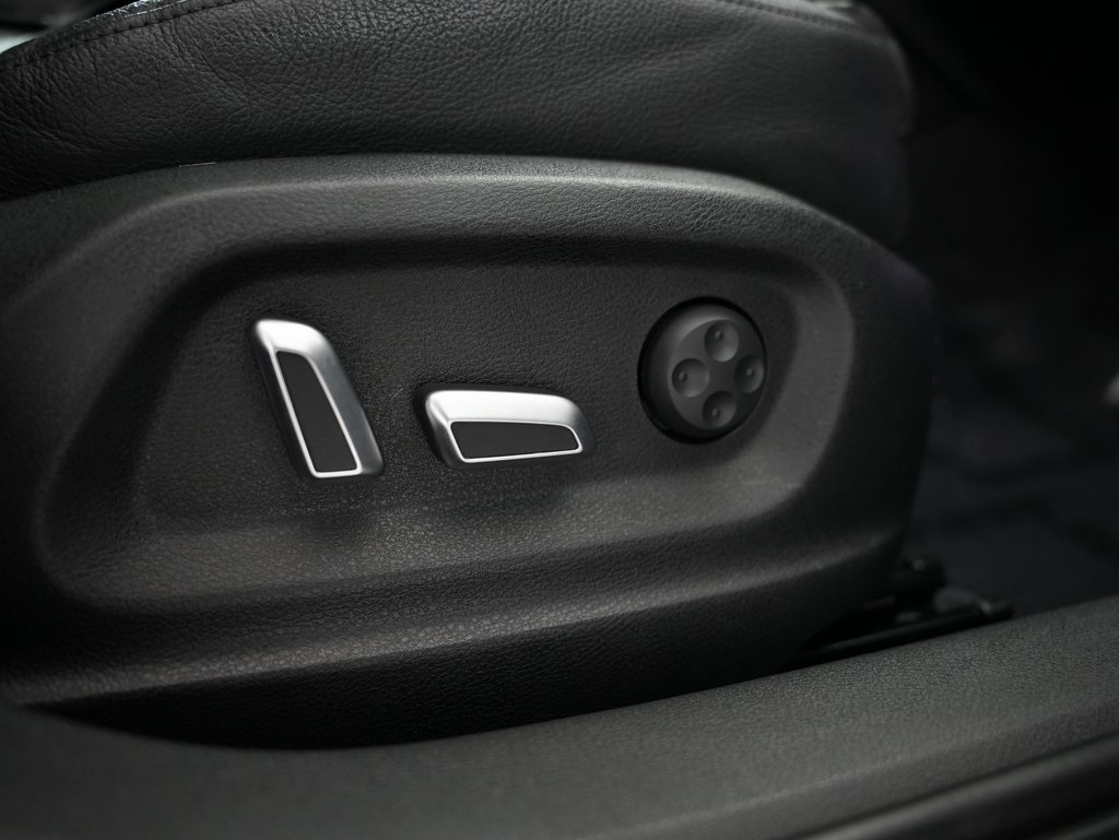 Audi Q3 quattro 4dr Premium Plus 2016